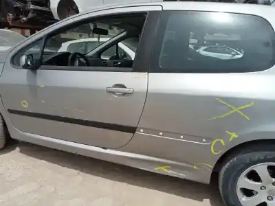 Scrapping Vehicle PEUGEOT 307 (S1)  of the year 2002 powered RHY