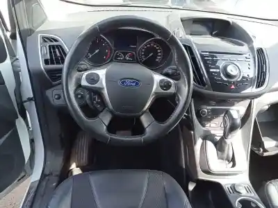 Здавання транспортного засобу ford kuga (cbs) st-line 2wd року 2015 потужний t7ma