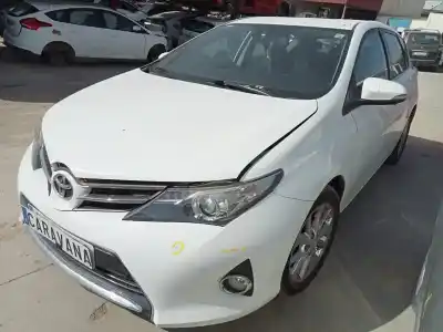 Scrapping Vehicle toyota auris active of the year 2014 powered 1zrfae