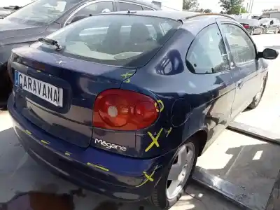 Здавання транспортного засобу RENAULT MEGANE I COUPE FASE 2 (DA..)  року 2002 потужний K4J C7