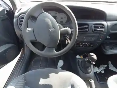 Здавання транспортного засобу renault                                            megane i coupe fase 2 (da..)                                                                                                                                                                                                                               1.4 16 v dynamique                                                                                                                                                                                                                                         року 2002 потужний k4j c7