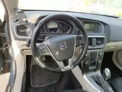 Scrapping Vehicle volvo v40 basis of the year 2013 powered d4162t