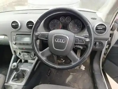 Veículo de Sucata audi a3 (8p) 1.6 tdi ambiente do ano 2011 alimentado cay