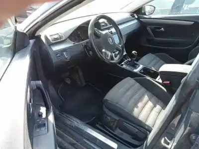 Veicolo di demolizione VOLKSWAGEN CC (358)  dell'anno 2016 alimentato CUVC