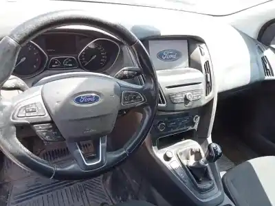 Veículo de Sucata ford focus lim. trend + do ano 2016 alimentado m1dd