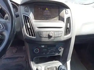 Veículo de Sucata ford focus lim. trend + do ano 2016 alimentado m1dd