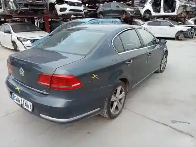 Veículo de Sucata volkswagen passat lim. (362) edition bluemotion do ano 2014 alimentado cay