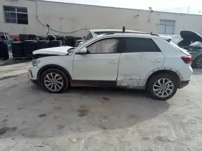 Здавання транспортного засобу VOLKSWAGEN T-ROC (D11)  року 2023 потужний DTTA