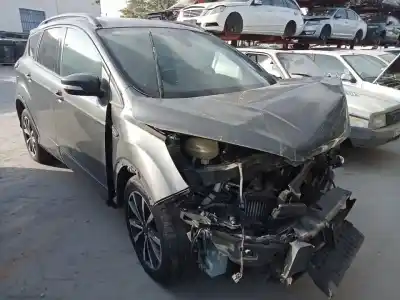 Veículo de Sucata ford kuga (cbs) trend+ do ano 2018 alimentado xwmb