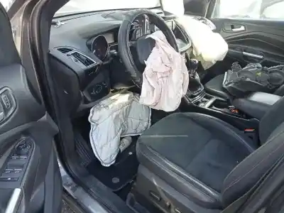 Veículo de Sucata ford kuga (cbs) trend+ do ano 2018 alimentado xwmb