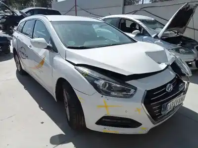 Здавання транспортного засобу hyundai i40 style року 2015 потужний d4fd