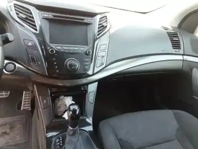 Здавання транспортного засобу hyundai i40 style року 2015 потужний d4fd
