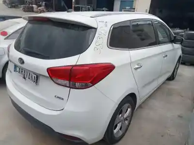 Veículo de Sucata KIA CARENS IV  do ano 2014 alimentado D4FD