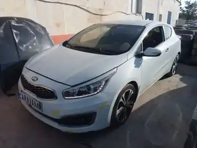 Sloopvoertuig kia pro_ceed drive 136 cv / 100 kw van het jaar 2018 aangedreven d4fb