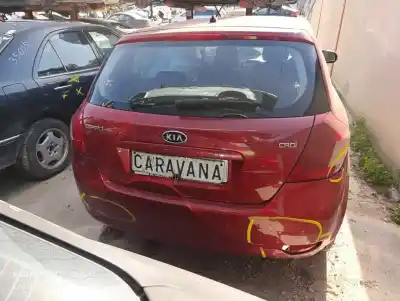 Scrapping Vehicle kia cee'd fastback (ed) 1.6 crdi 115 of the year 2010 powered d4fb