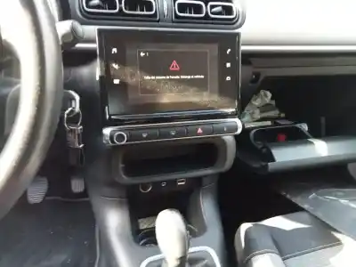 Veículo de Sucata citroen c3 feel do ano 2017 alimentado hm01