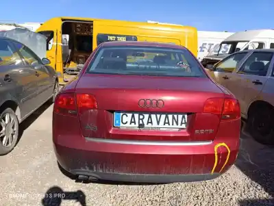 Veículo de Sucata audi a4 berlina (8e) 2.0 tdi 16v (103kw) do ano 2005 alimentado blb