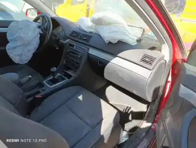 Veículo de Sucata audi a4 berlina (8e) 2.0 tdi 16v (103kw) do ano 2005 alimentado blb