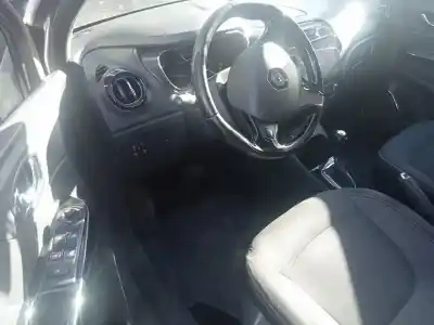 Здавання транспортного засобу renault captur dynamique року 2013 потужний h5f d4