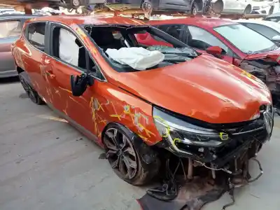 Veículo de Sucata renault clio v zen do ano 2021 alimentado k9k