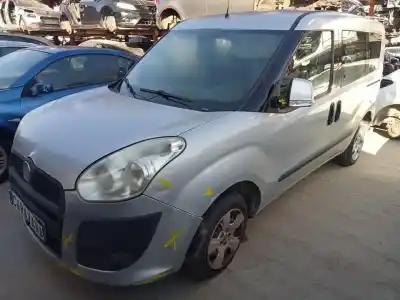 Sloopvoertuig fiat doblo active van het jaar 2010 aangedreven 263a2000