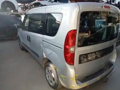 Sloopvoertuig fiat doblo active van het jaar 2010 aangedreven 263a2000