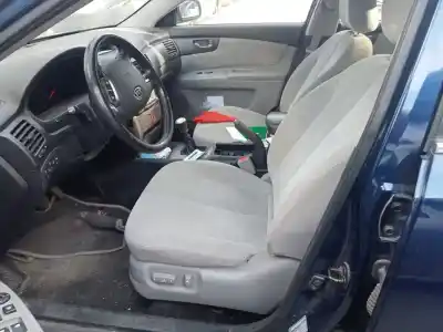 Veicolo di demolizione kia magentis active dell'anno 2006 alimentato d4ea