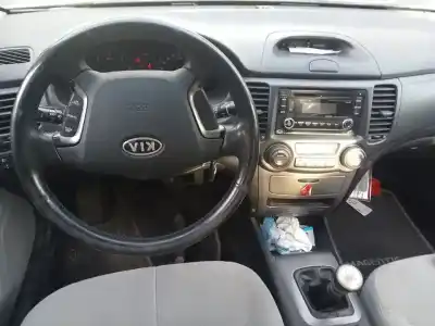 Veicolo di demolizione kia magentis active dell'anno 2006 alimentato d4ea