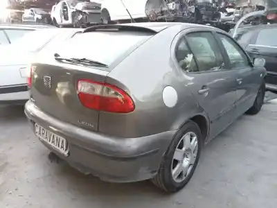 Véhicule à la ferraille seat leon (1m1) signo de l'année 2002 alimenté bcb