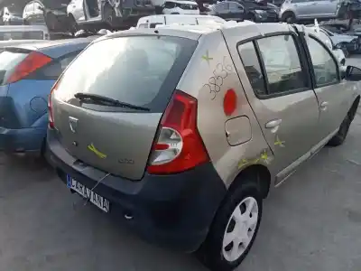 Sloopvoertuig dacia sandero laureate van het jaar 2010 aangedreven k9kb7