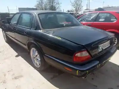 Scrapping Vehicle jaguar xj 3.2 executive largo of the year 2001 powered kb01