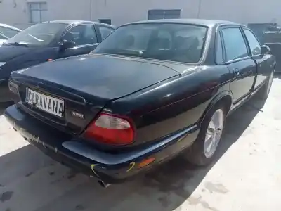 Scrapping Vehicle jaguar xj 3.2 executive largo of the year 2001 powered kb01