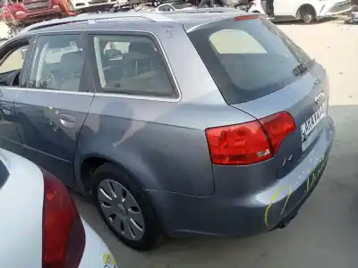 Scrapping Vehicle AUDI A4 AVANT (8E)  of the year 2005 powered BLB