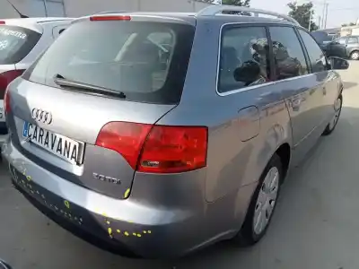 Sloopvoertuig audi a4 avant (8e) 2.0 tdi van het jaar 2005 aangedreven blb