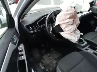 Scrapping Vehicle ford focus c-max (cap) trend (d) of the year 2020 powered ztda