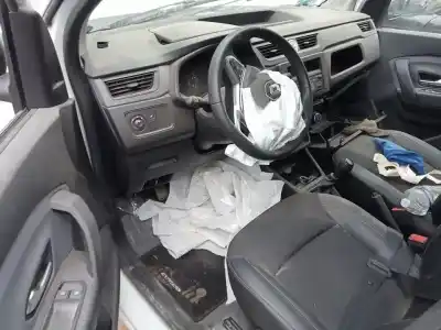 Veicolo di demolizione renault express advance dell'anno 2023 alimentato k9k876