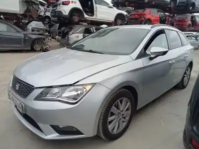 Veículo de Sucata seat leon st (5f8) reference plus do ano 2015 alimentado cxxb