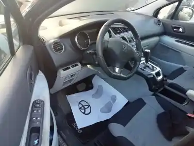 Veículo de Sucata peugeot 5008 confort do ano 2010 alimentado 9hz