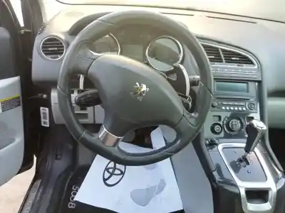 Veículo de Sucata peugeot 5008 confort do ano 2010 alimentado 9hz