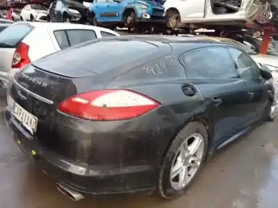 Vehicul casat porsche panamera diesel al anului 2016 alimentat crcc