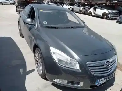 Sloopvoertuig opel insignia berlina cosmo van het jaar 2010 aangedreven a20dth