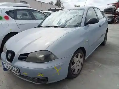 Sloopvoertuig seat ibiza (6l1) signo van het jaar 2002 aangedreven atd