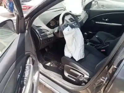 Sloopvoertuig renault megane iii berlina 5 p business van het jaar 2012 aangedreven k9ka6