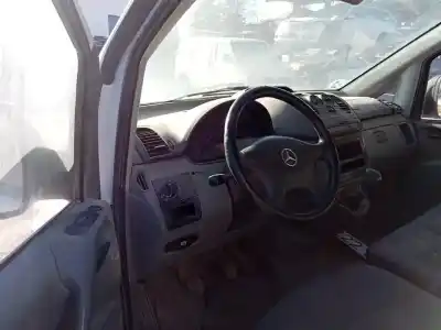 Sloopvoertuig mercedes-benz vito (w639) basic, combi 109 cdi compacto (639.601) van het jaar 2006 aangedreven 646983