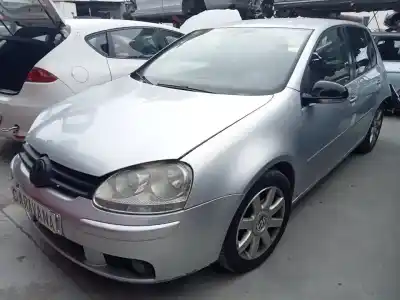Утилизация автомобиля VOLKSWAGEN GOLF V BERLINA (1K1)  года 2005 питание BKC
