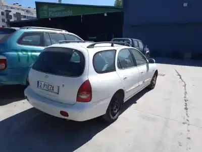 Sloopvoertuig hyundai                                            lantra familiar (rd)                                                                                                                                                                                                                                       1.6 gls                                                                                                                                                                                                                                                    van het jaar 1999 aangedreven 4gr