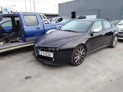 Veicolo di demolizione alfa romeo alfa 159 (140) 1.9 jtdm 16v / selective dell'anno 2007 alimentato 939a2000