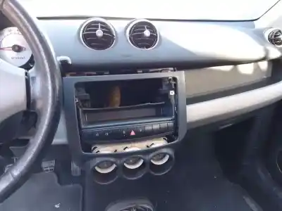 Veicolo di demolizione smart forfour básico (55kw) dell'anno 2005 alimentato 135930