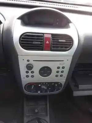 Scrapping Vehicle opel corsa c cosmo of the year 2004 powered z13dt