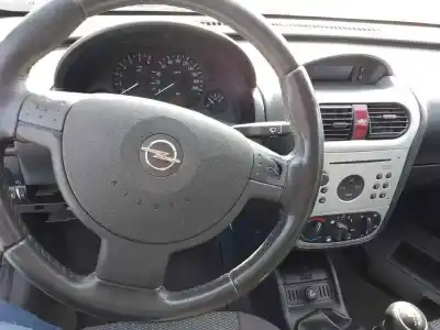 Scrapping Vehicle opel corsa c cosmo of the year 2004 powered z13dt